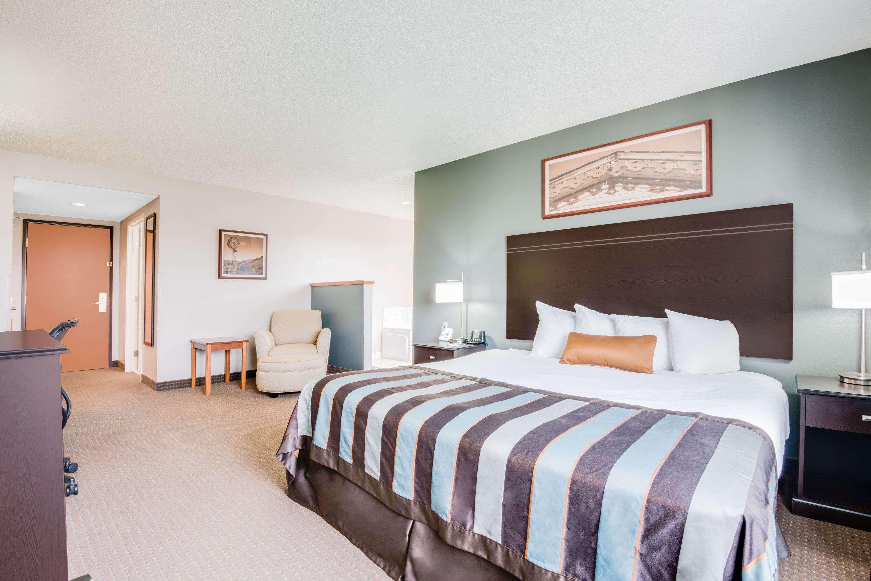 Wingate by Wyndham Gillette Hotell Eksteriør bilde