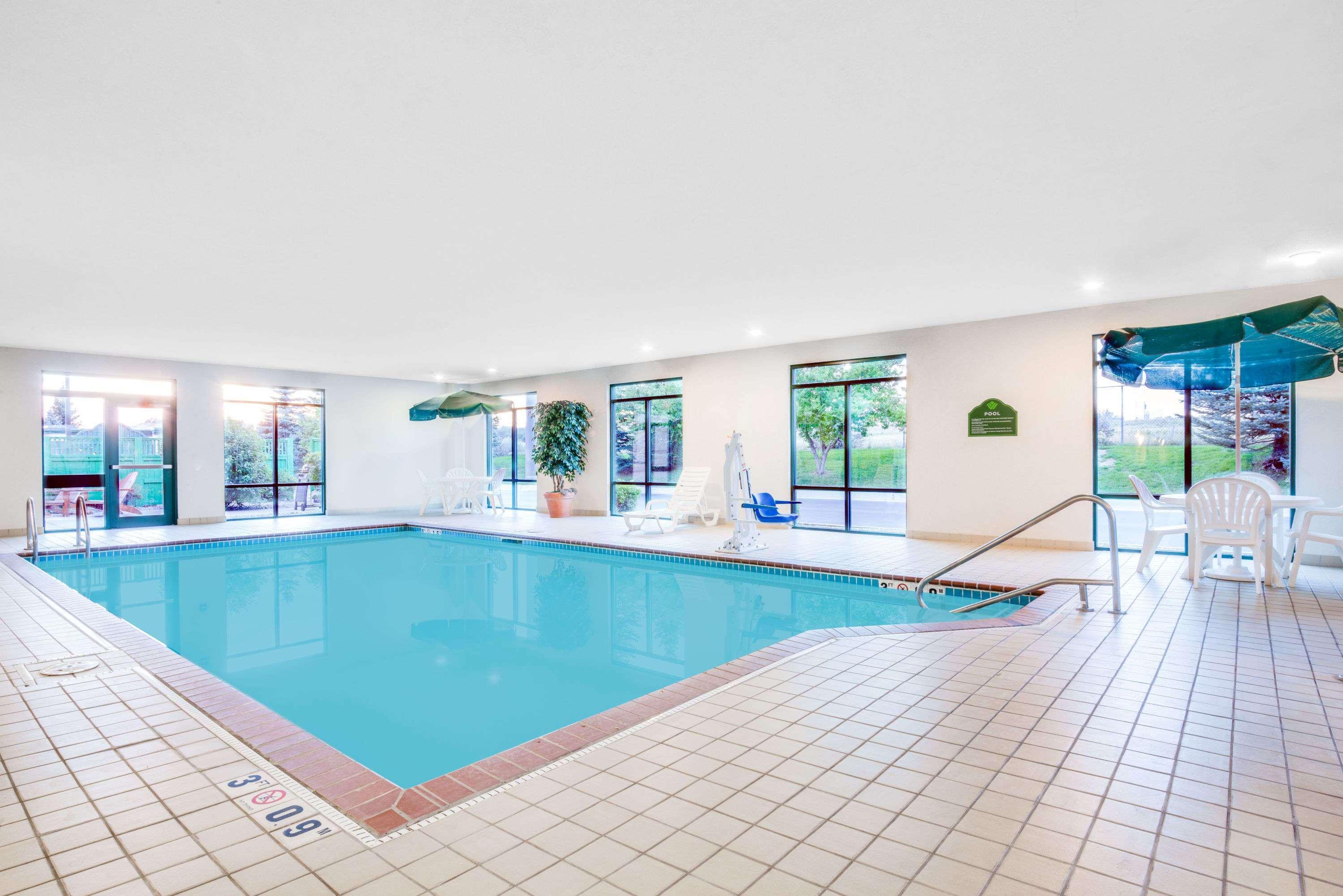 Wingate by Wyndham Gillette Hotell Eksteriør bilde
