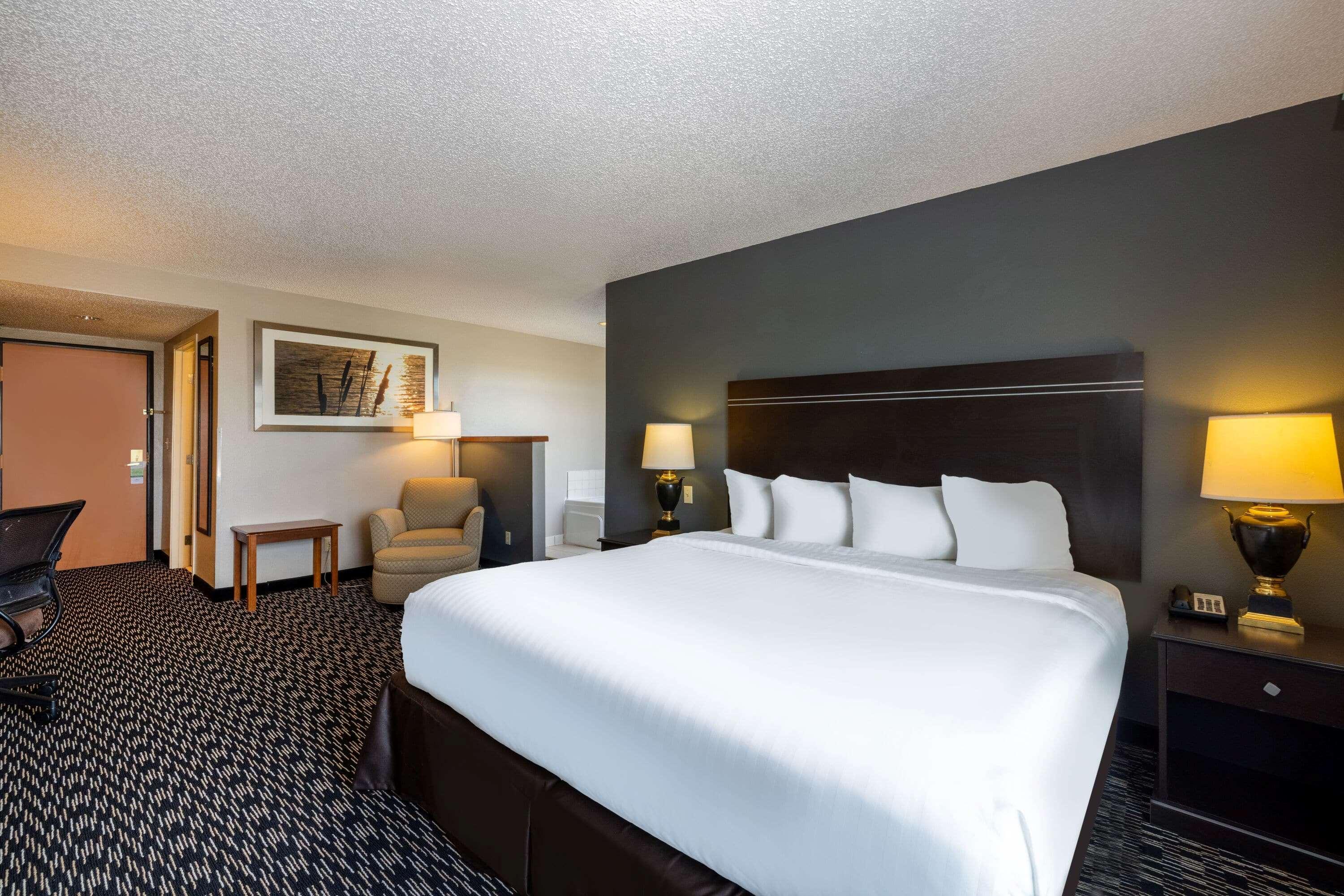 Wingate by Wyndham Gillette Hotell Eksteriør bilde