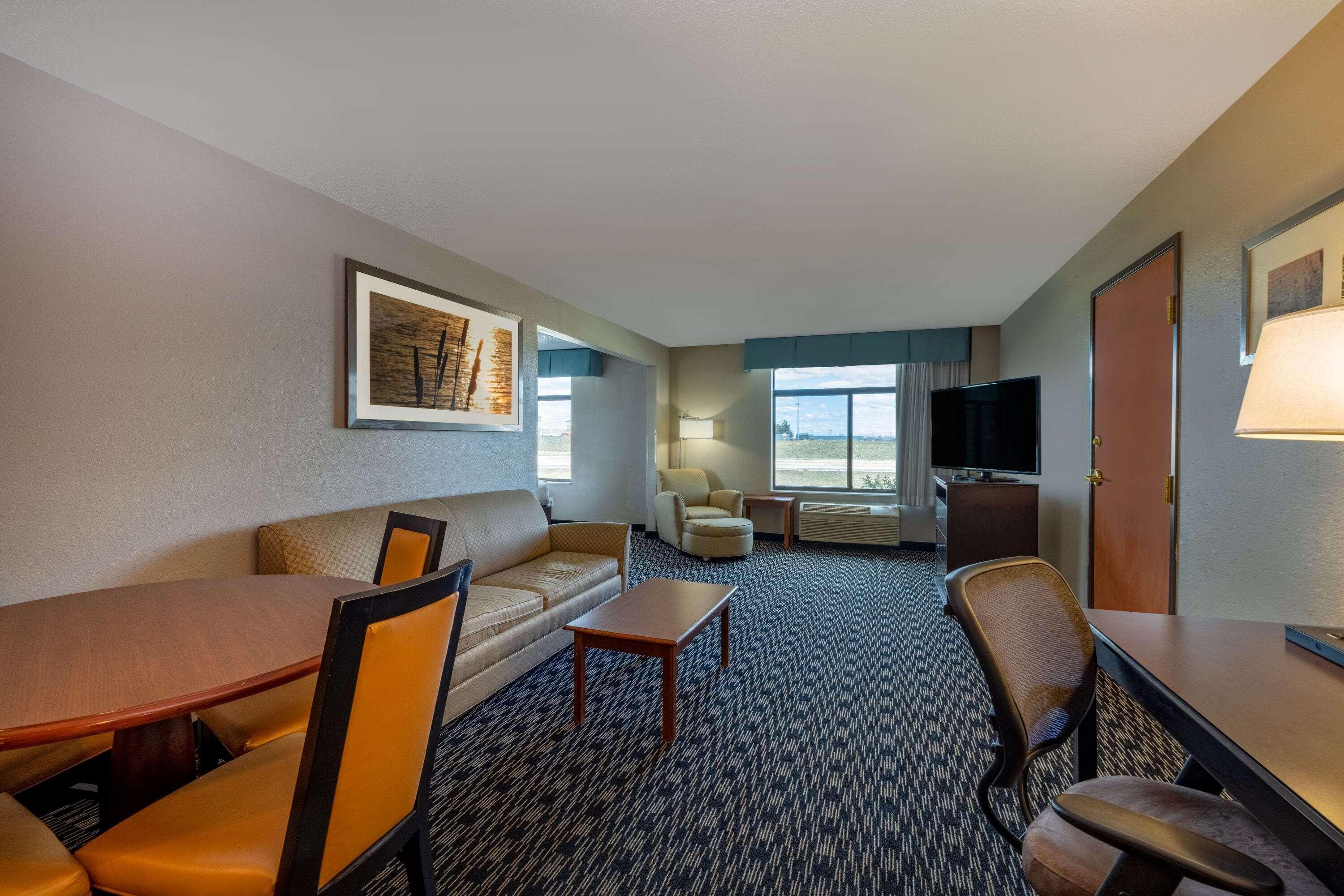 Wingate by Wyndham Gillette Hotell Eksteriør bilde