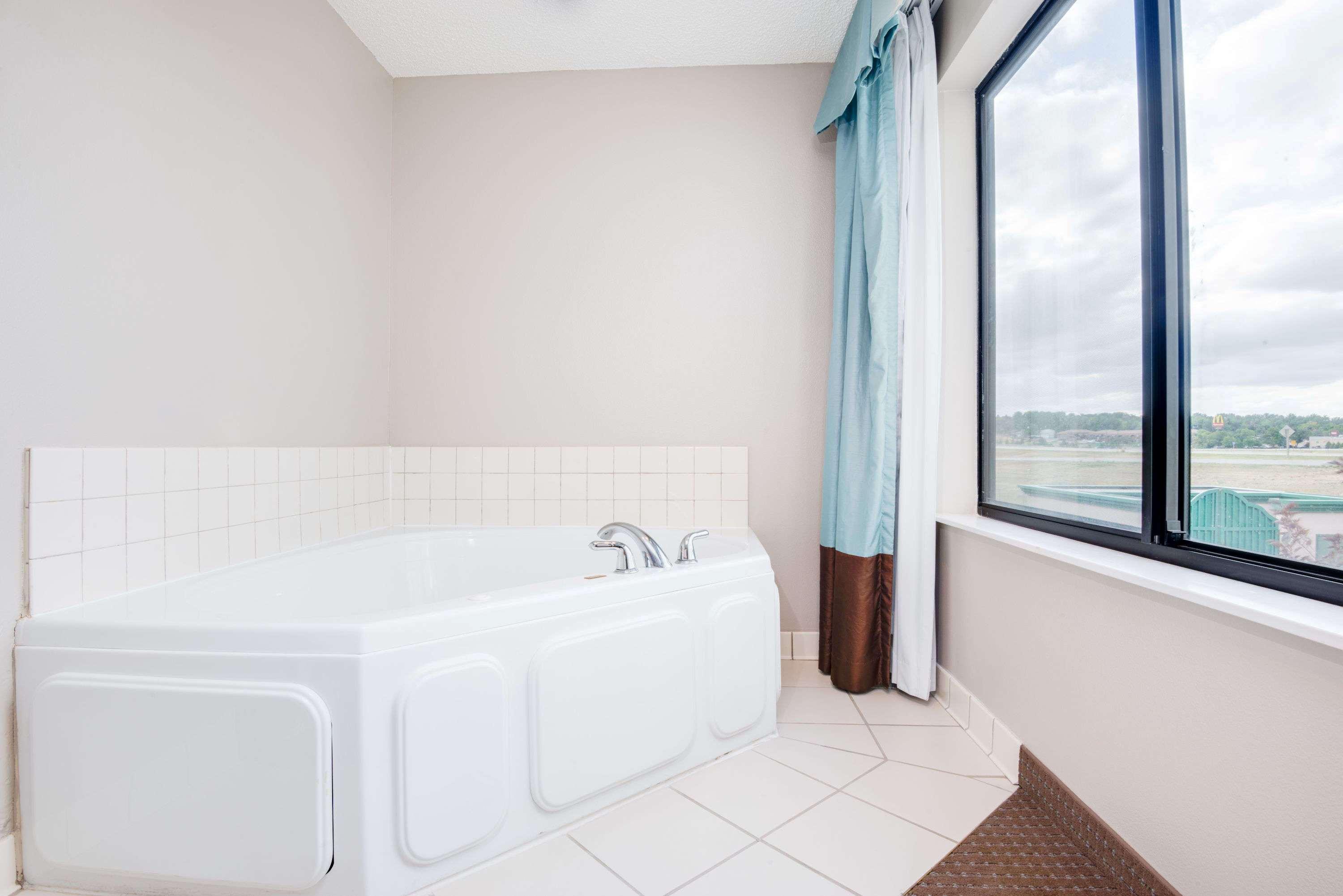 Wingate by Wyndham Gillette Hotell Eksteriør bilde